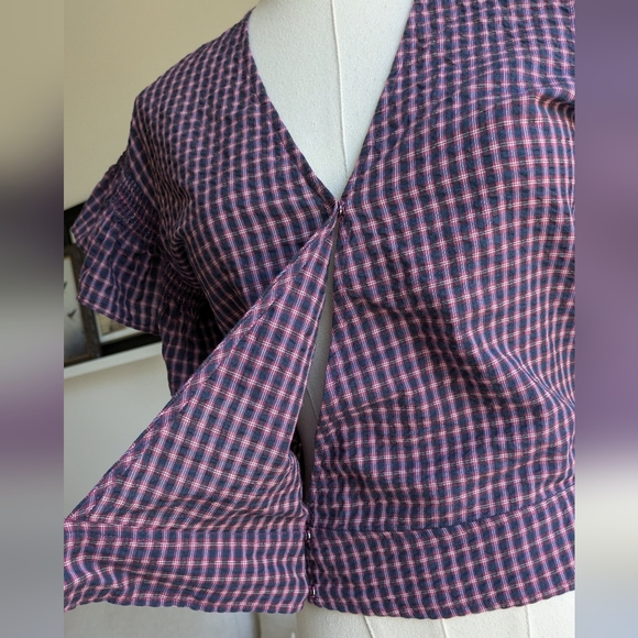 Madewell Flutter Sleeve Side-Tie Wrap Top - Picture 6 of 9